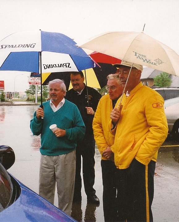 1999 04 Edson Parade